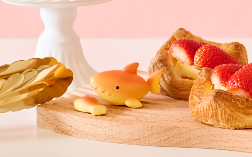 Animal Bakery Minifigure: Series 3 - Desk Choice